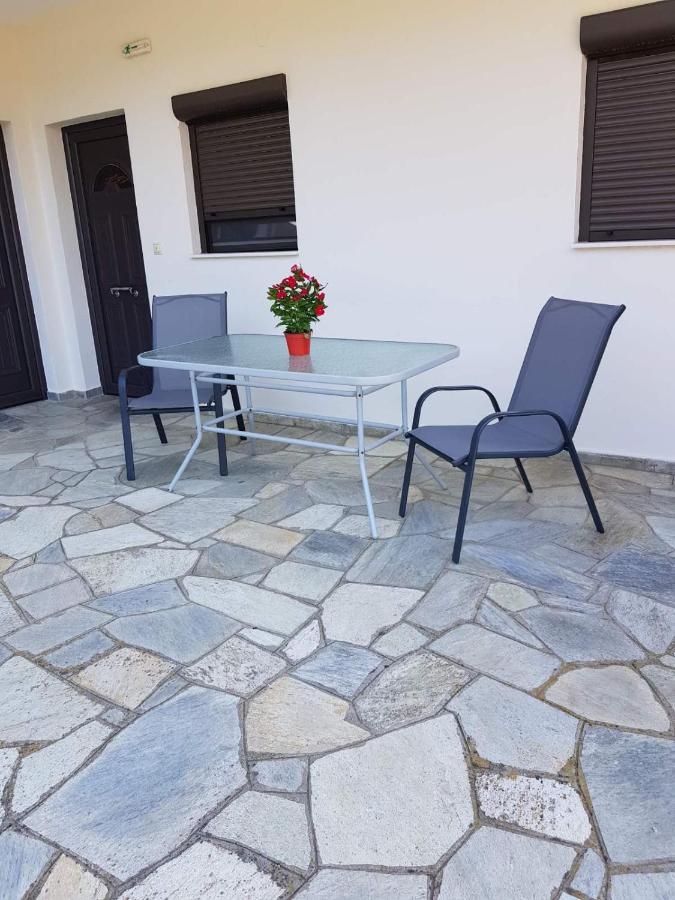 Lemon Flowers Apartments Неа-Скіоні Екстер'єр фото